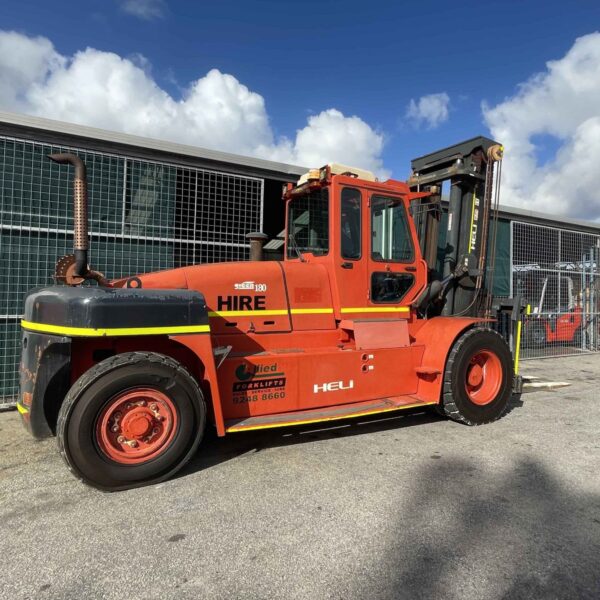 Heli 18000kgs diesel forklift with 4000mm 2 stage mast, sideshift, fork positioner, & air-con