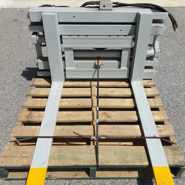 Cascade III fork clamp 4TP32B02