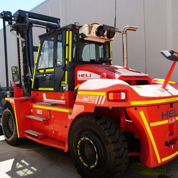 Heli 18000kg Diesel forklift with 2 stage mast Sideshift & Fork Positioning